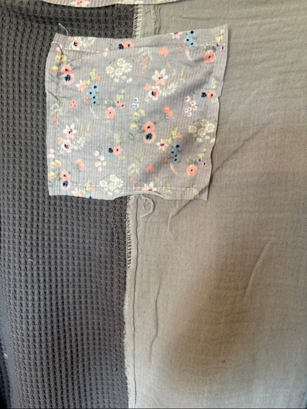 POL Grey Patchwork Floral-Trim Women's Henley Sweatshirt - Picture 9 of 11